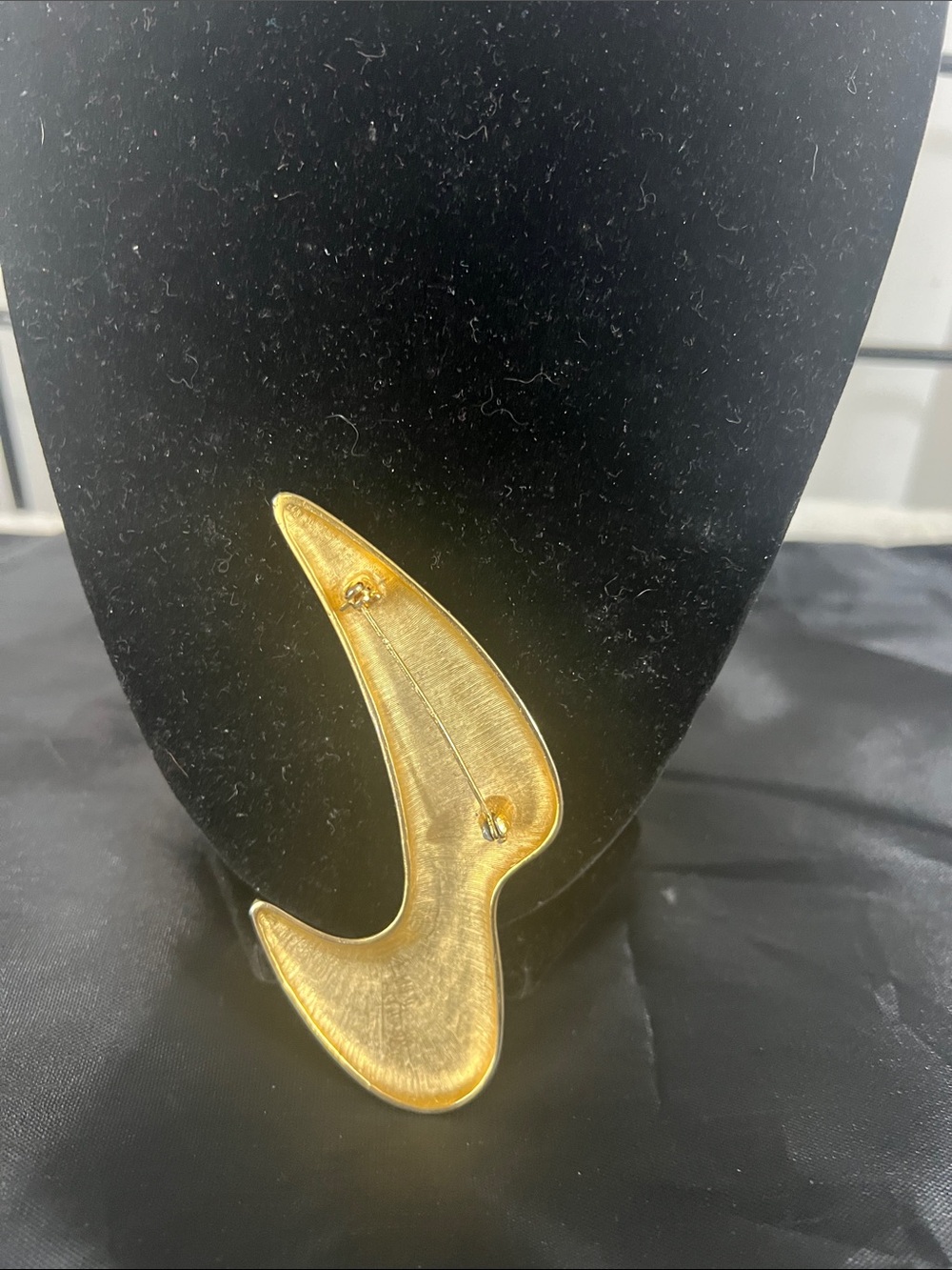 Source Unknown Gold Abstract Brooch - Picture 4 of 4